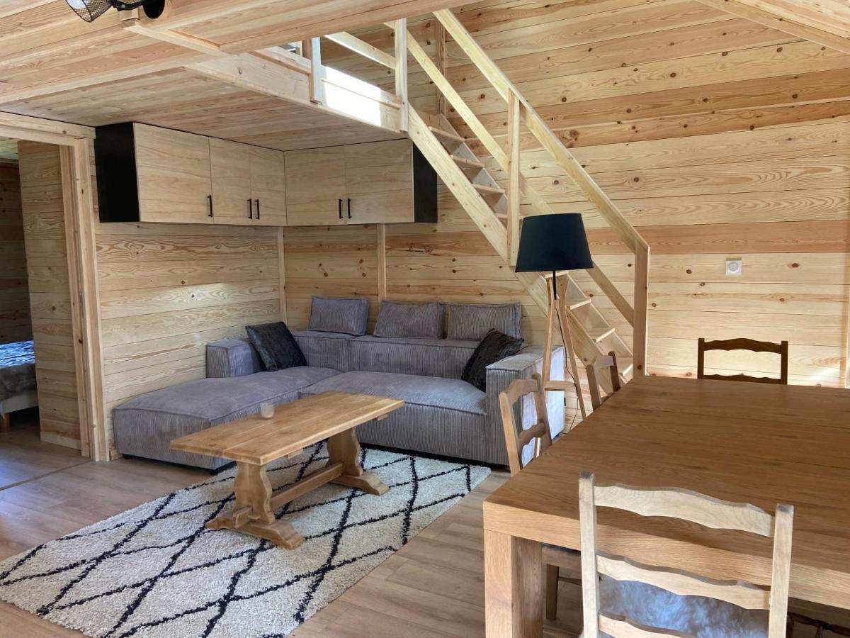 Magnifique T3, En Plein Centre Du Village Formiguères Esterno foto